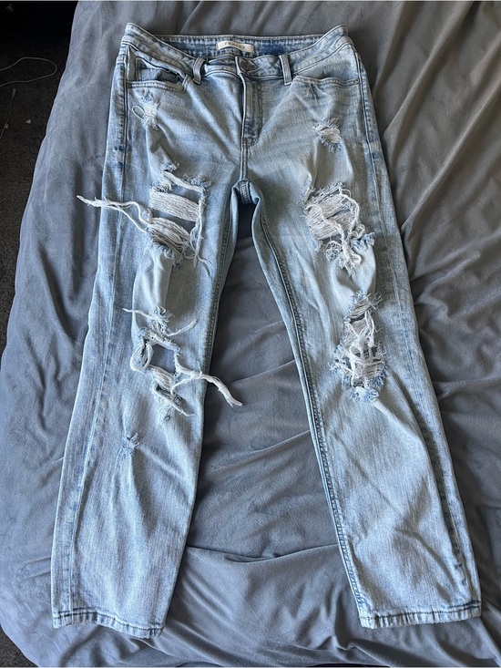 eunina Denim - eunina Light Blue Distressed Boyfriend Jeans